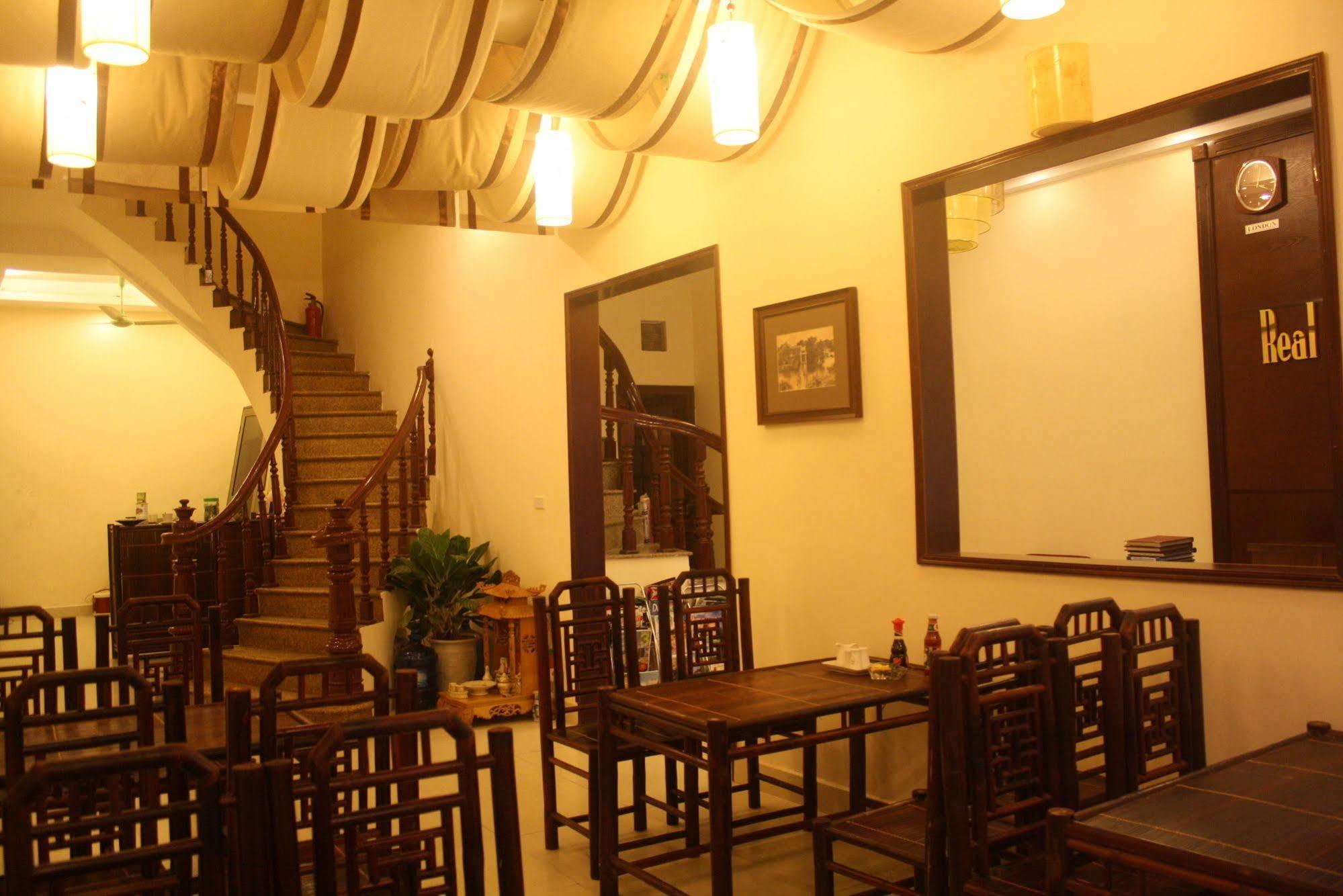 Real Vietnam Hotel Ханой Экстерьер фото